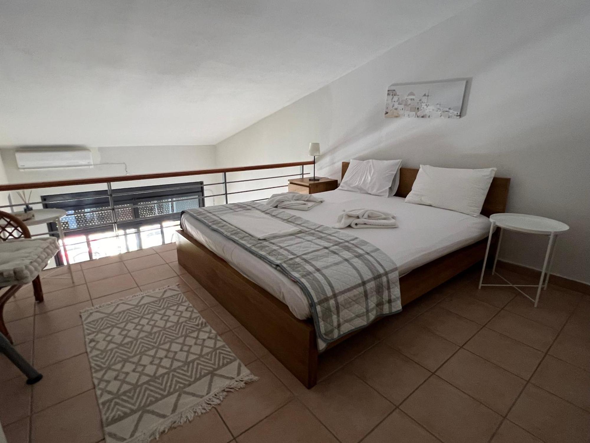 Two-Storey Beachfront Maisonette Toroni Extérieur photo